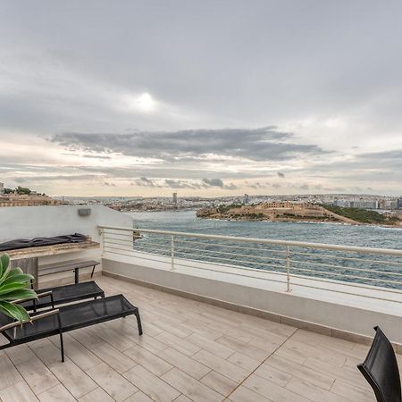 49/3 Seafront Duplex Penthouse In Valletta Luaran gambar