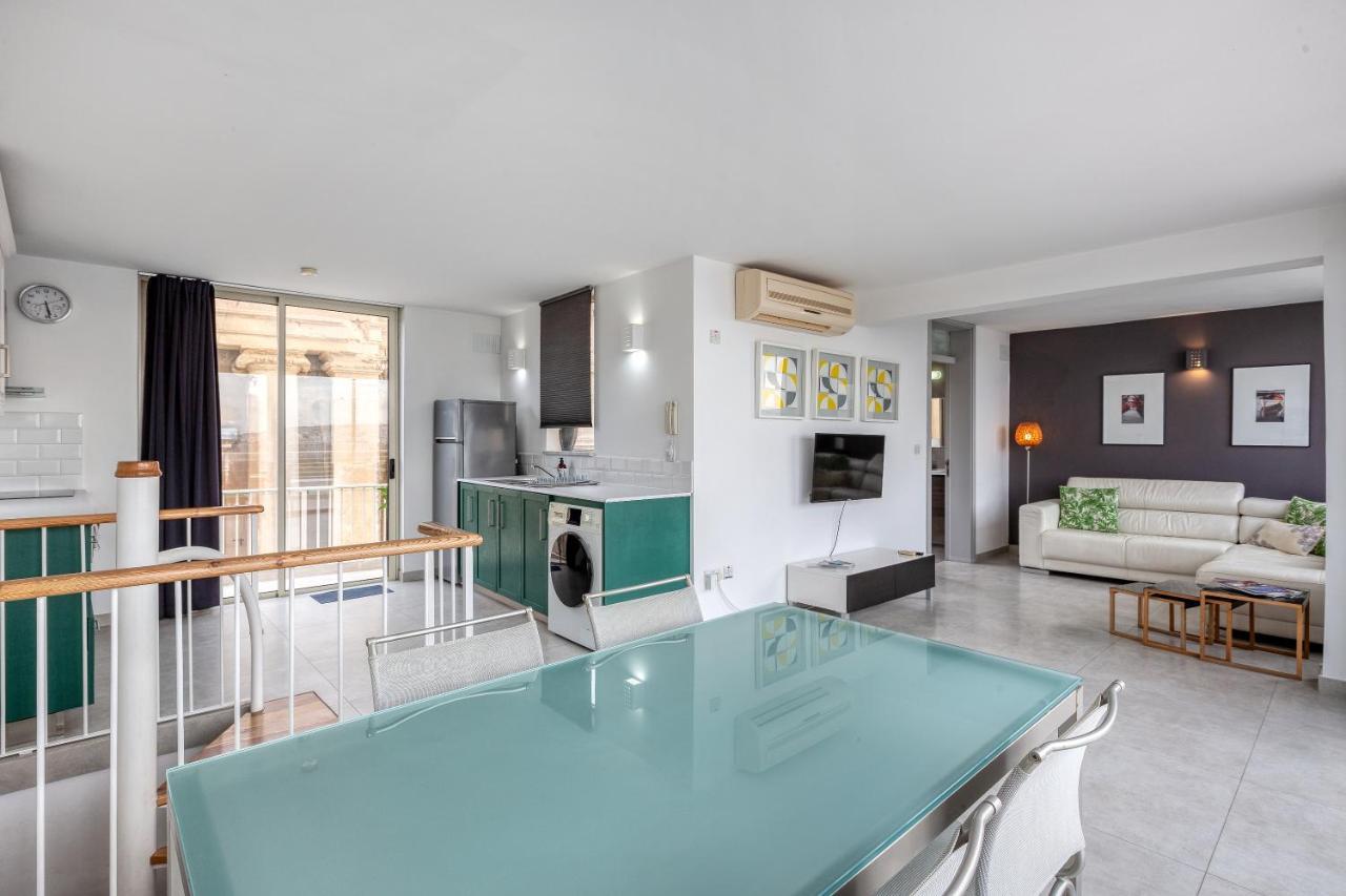 49/3 Seafront Duplex Penthouse In Valletta Luaran gambar