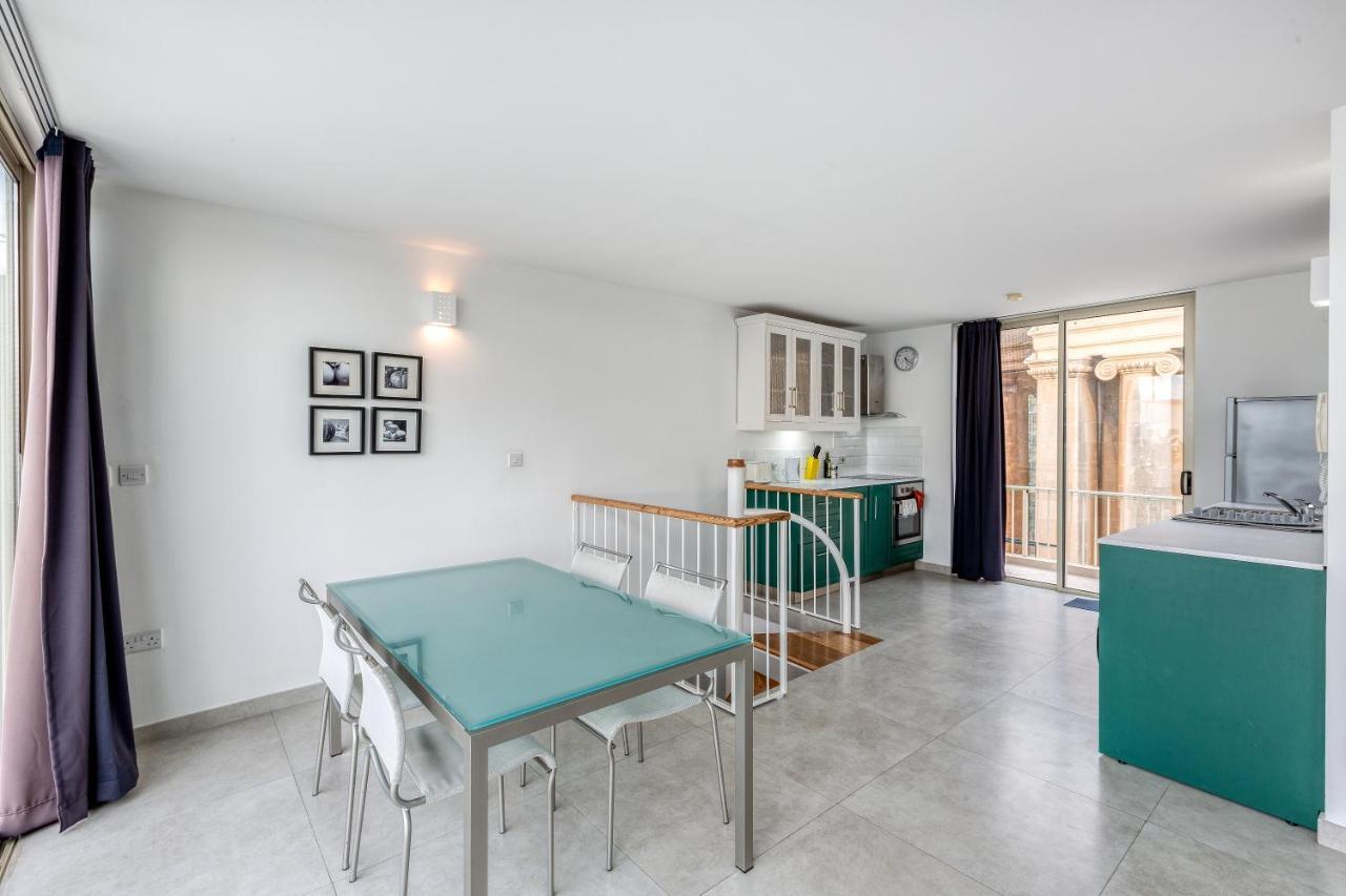 49/3 Seafront Duplex Penthouse In Valletta Luaran gambar