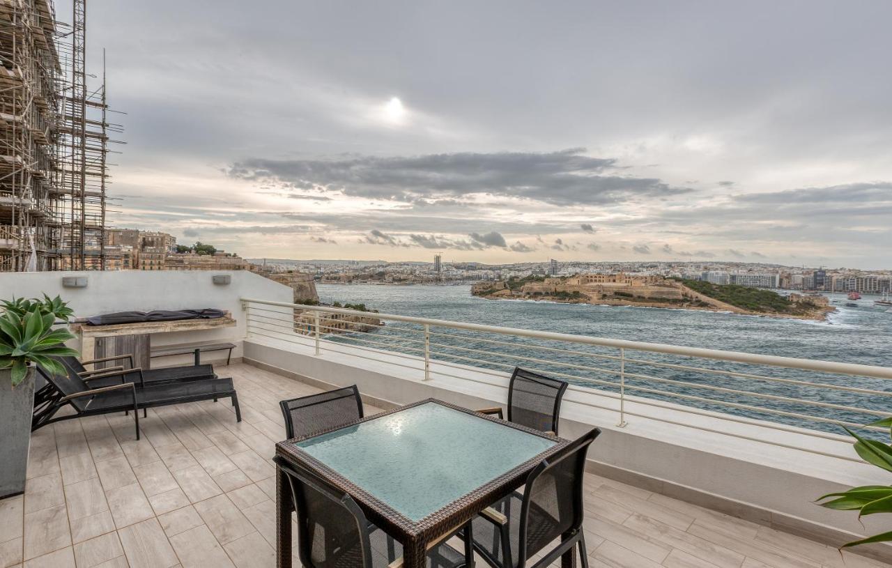 49/3 Seafront Duplex Penthouse In Valletta Luaran gambar